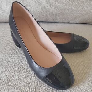 Taryn Rose Black Leather Adrianna Slip On Ballet Flat Shoes Womens 5 B